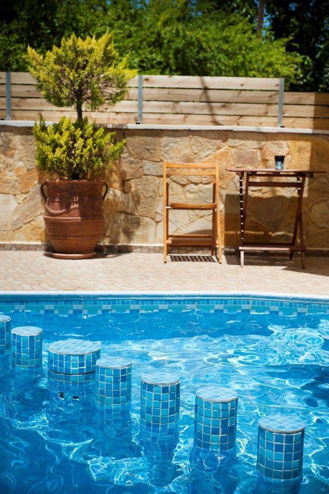 Nikolas Suites Като Дарацо Екстериор снимка